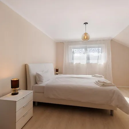Apartment Michou *
